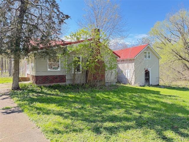 House for sale in Mannsville, New York