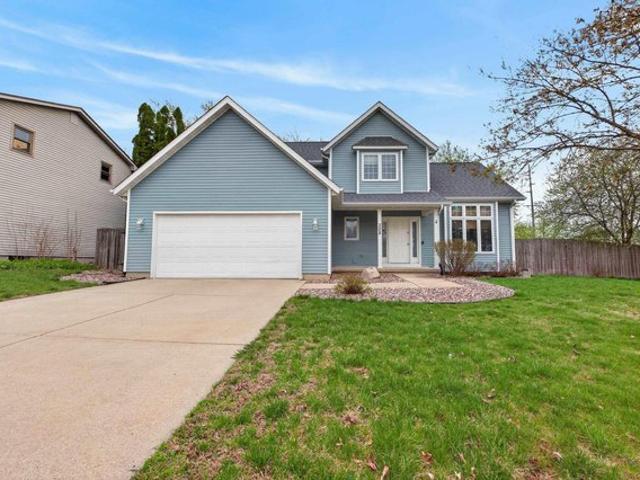 House for sale in Cedar Falls, Iowa