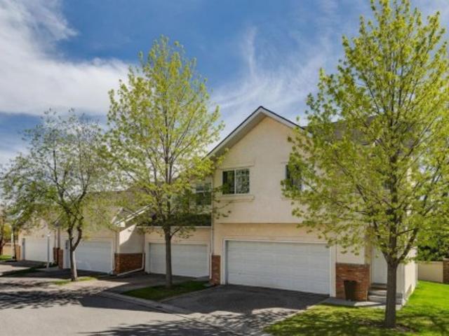 Townhouse for sale in Northwest, Alberta