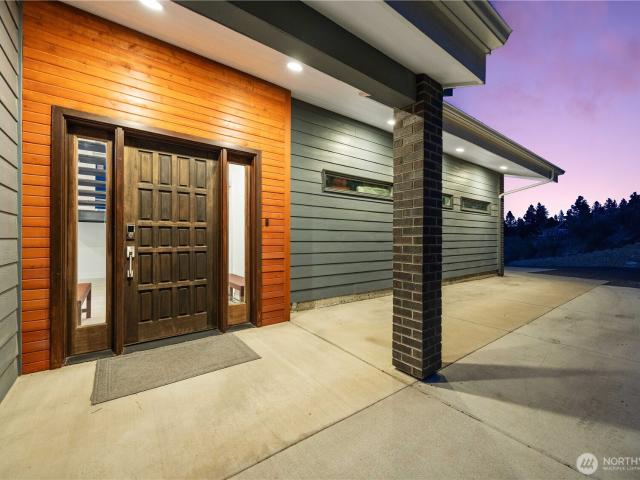 House for sale in Chelan, Washington