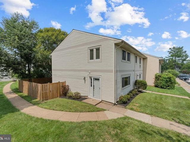 Townhouse for sale in Virginia
