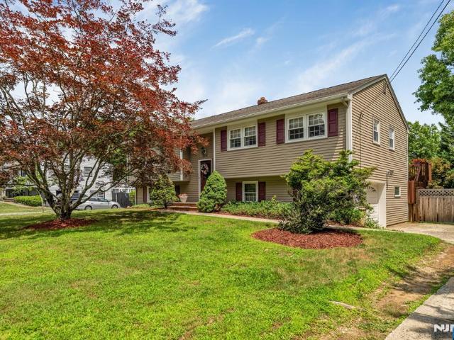 House for sale in Hillsdale, New Jersey