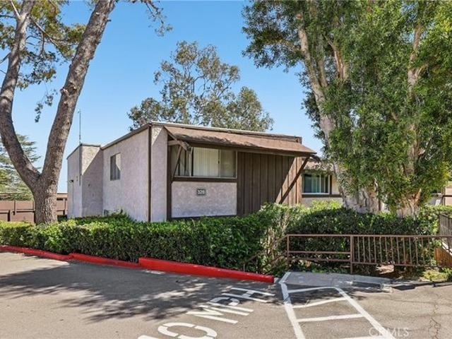 Condo for sale in Canoga Park, California