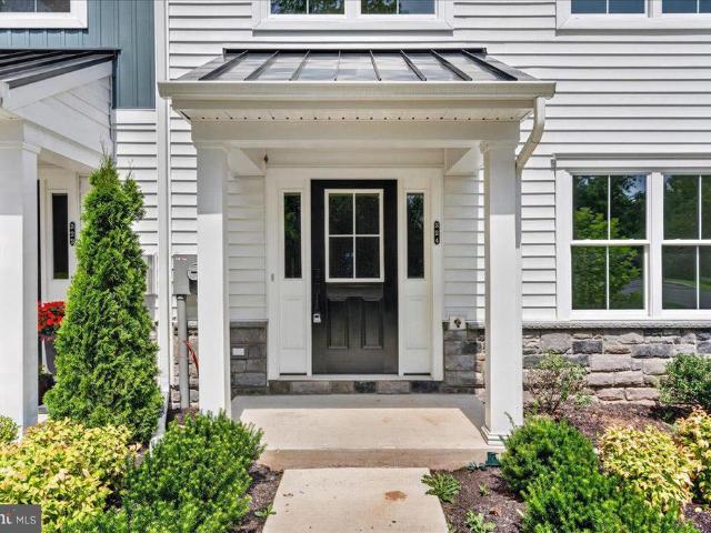 Townhouse for sale in Bedminster, Bedminster Township