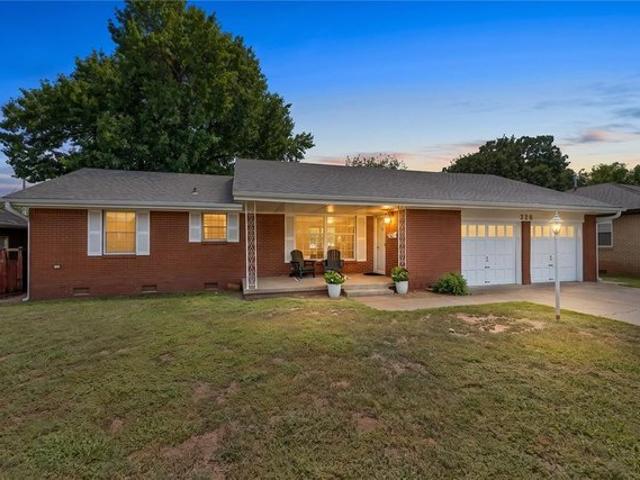 House for sale in Edmond, Oklahoma