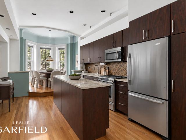 House for sale in Manhattan Community Board 7, New York