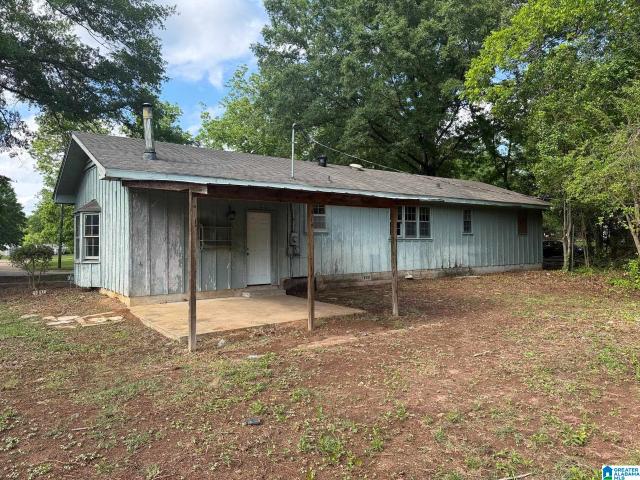 House for sale in Alpine, Alabama