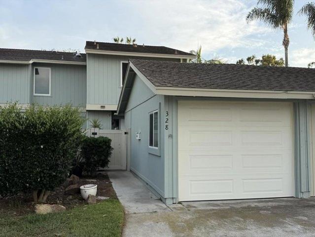 Townhouse for sale in Cardiff, California