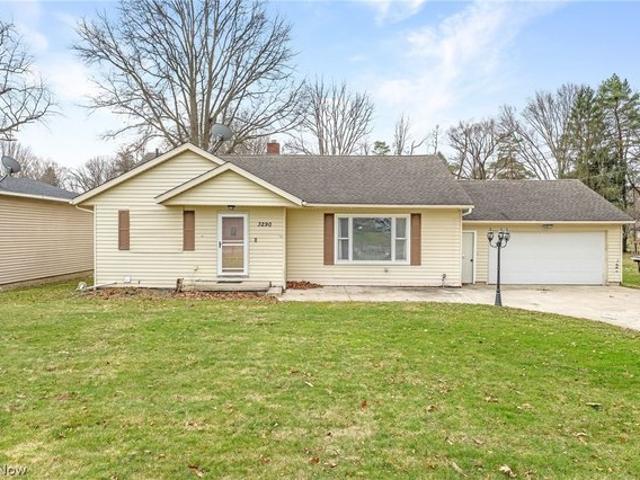 House for sale in Uniontown, Ohio