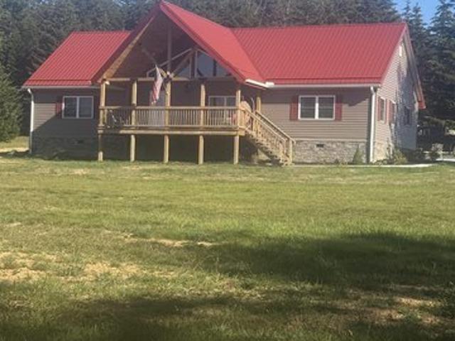 House for sale in Mount Storm, West Virginia