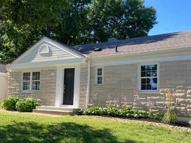 House for sale in Roselawn, Ohio