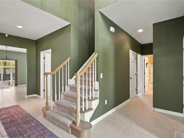 House for sale in Avon Lake, Lorain County