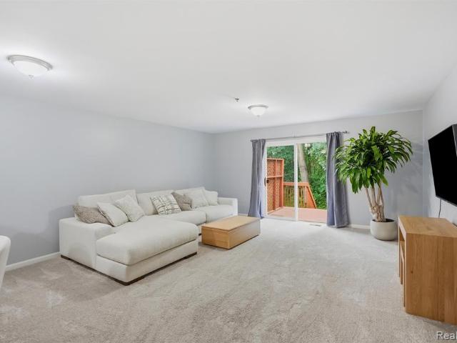 Condo for sale in Baldwin Woods, Orion Charter Township