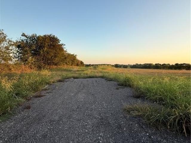 Land for sale in Troy, Texas