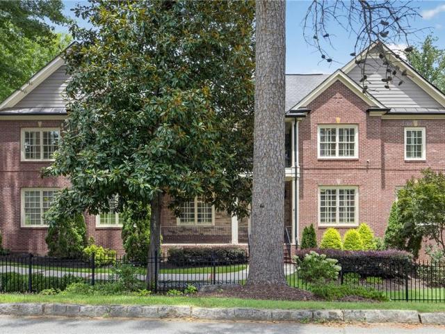 House for sale in Brookhaven, Georgia