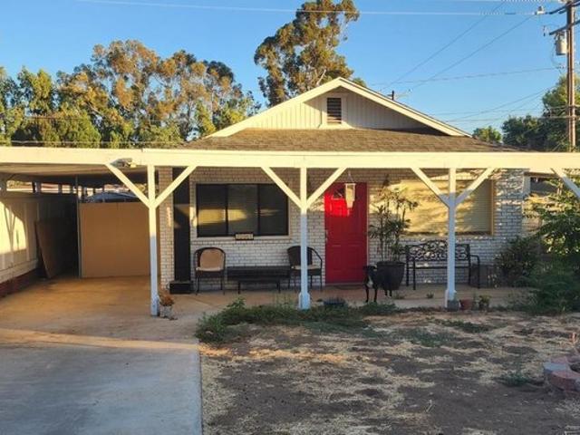 House for sale in Lake Elsinore, California