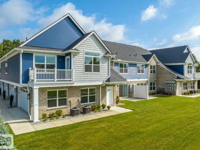 Condo for sale in Michigan