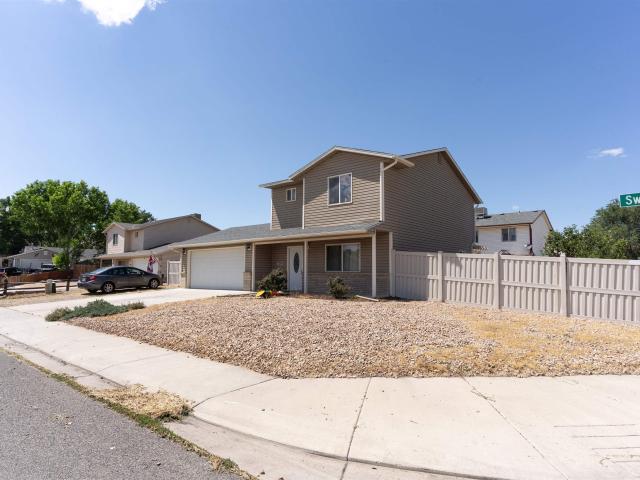 House for sale in Clifton, Colorado