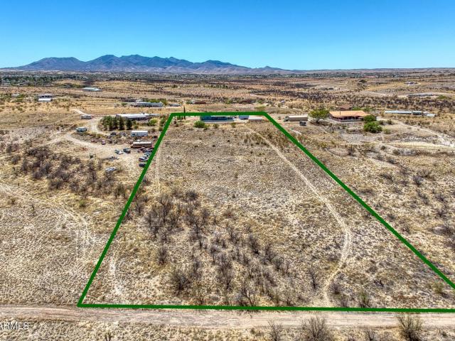 House for sale in Benson