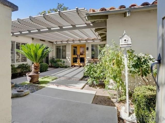Townhouse for sale in Pauma Valley, California