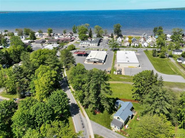 House for sale in Oneida, New York