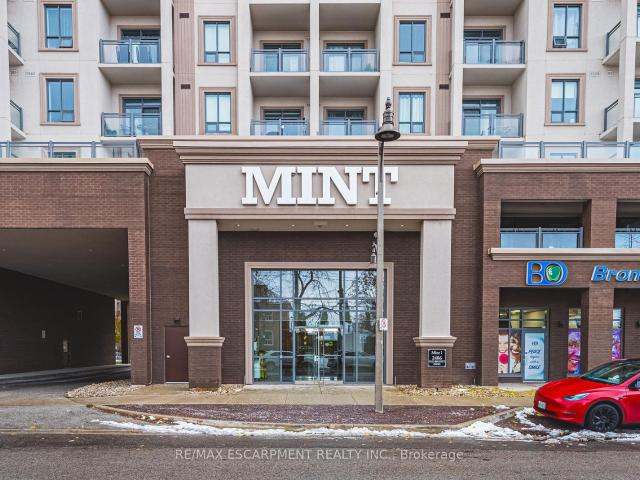 Condo for sale in Woburn, Ontario
