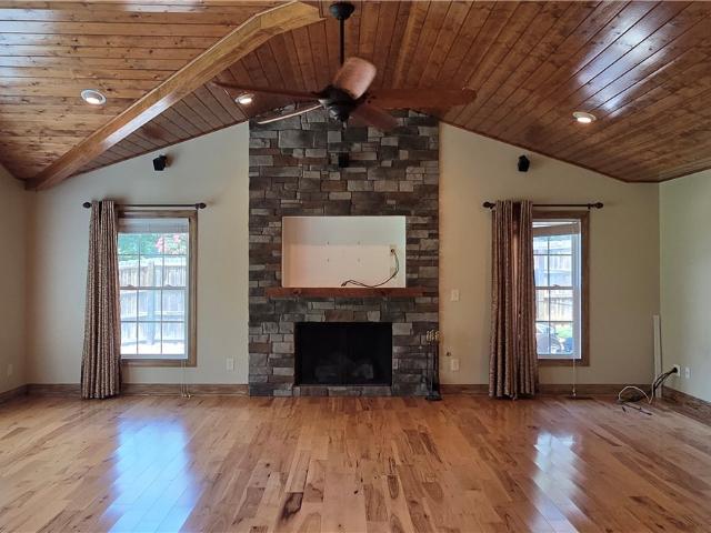 House for sale in West Union, South Carolina