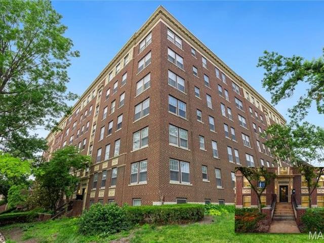 Condo for sale in Saint Louis, Missouri