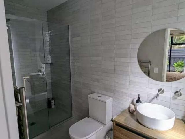 Townhouse for rent in Heathcote, Canterbury
