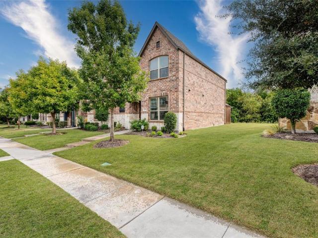 Townhouse for sale in Mckinney, Texas