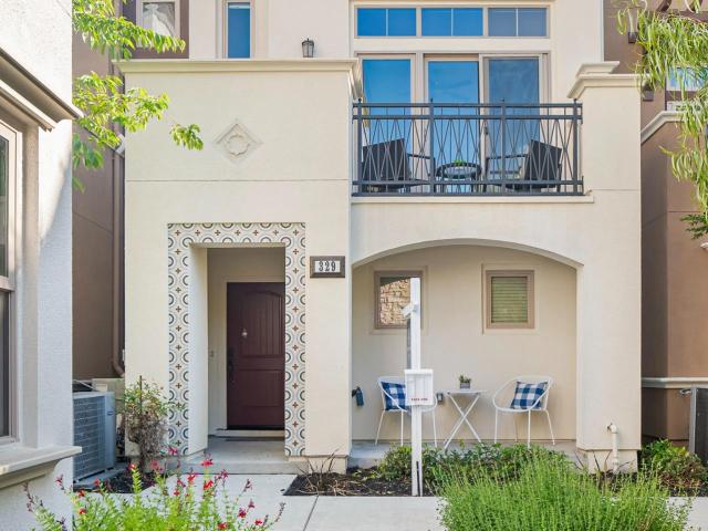 Townhouse for sale in Mountain View