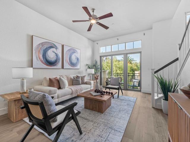Townhouse for sale in Mountain View