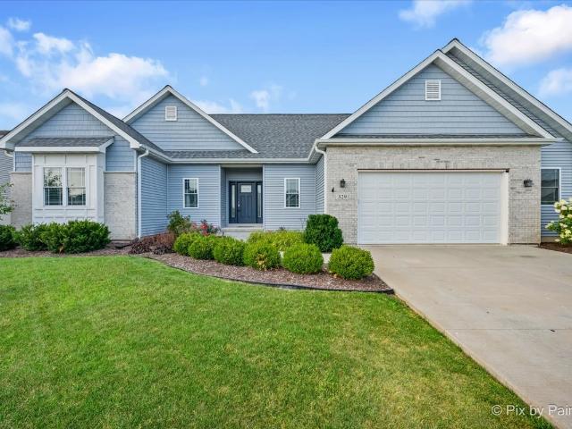 House for sale in Sycamore, Illinois