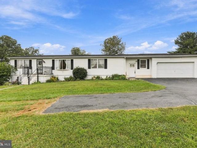 House for sale in Falling Waters, West Virginia