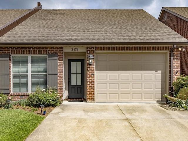 Townhouse for sale in Houma, Louisiana