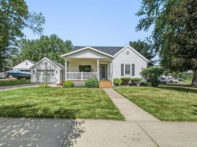 House for sale in Stanley, Wisconsin