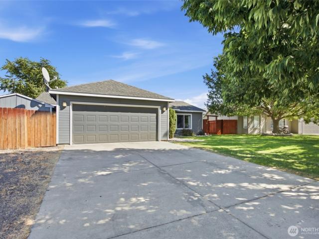 House for sale in Moses Lake, Grant County