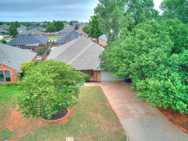 House for sale in Mustang, Oklahoma
