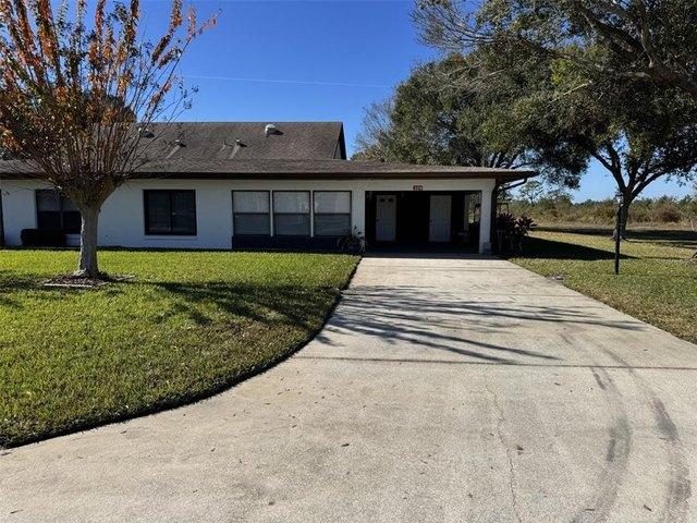 Condo for sale in Lake Wales, Florida