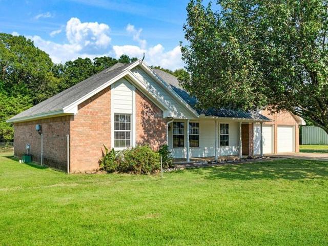 House for sale in Lamar, Texas