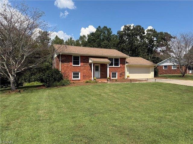 House for sale in Millers Creek, North Carolina