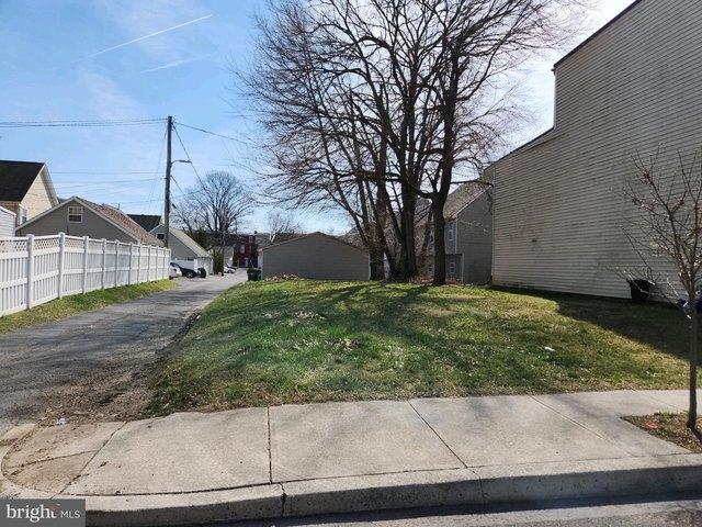 Land for sale in Harrisburg, Pennsylvania