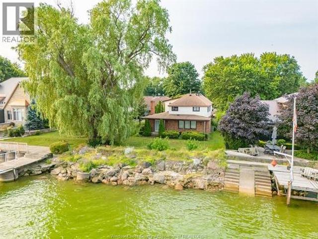 House for sale in Lakeshore, Ontario