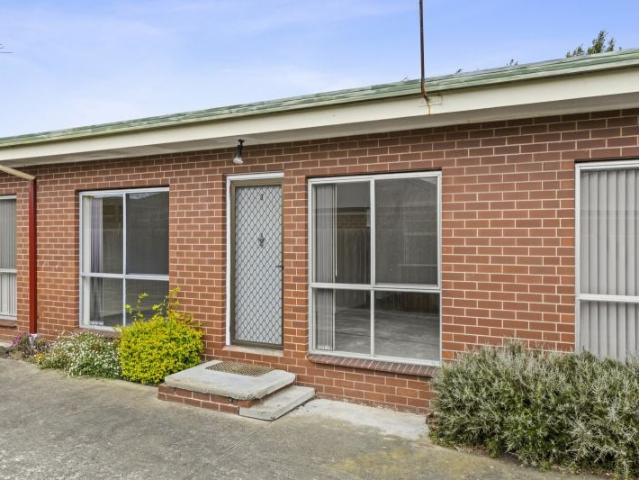 Apartment for rent in Manifold Heights, Geelong