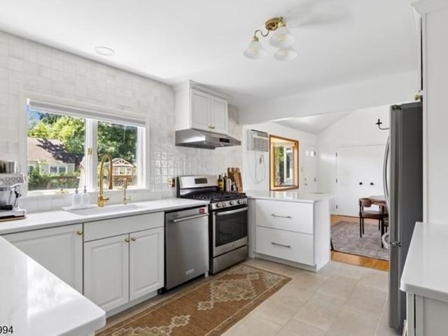 House for sale in Kenilworth, New Jersey