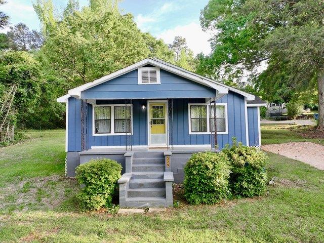 House for sale in Grove Hill, Alabama