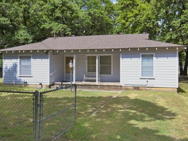 House for sale in Azle, Texas