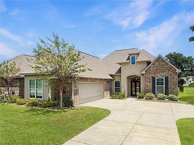 House for sale in Madisonville, Louisiana