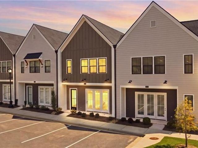 Townhouse for sale in Braselton, Jackson County
