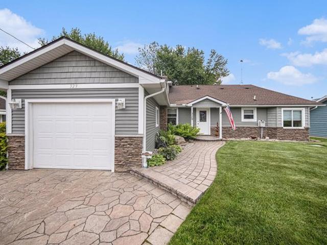 House for sale in Brooklyn, Michigan